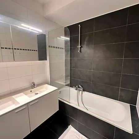 2 Bedroom Apartment In Center With Breathtaking View Brussels Exterior photo