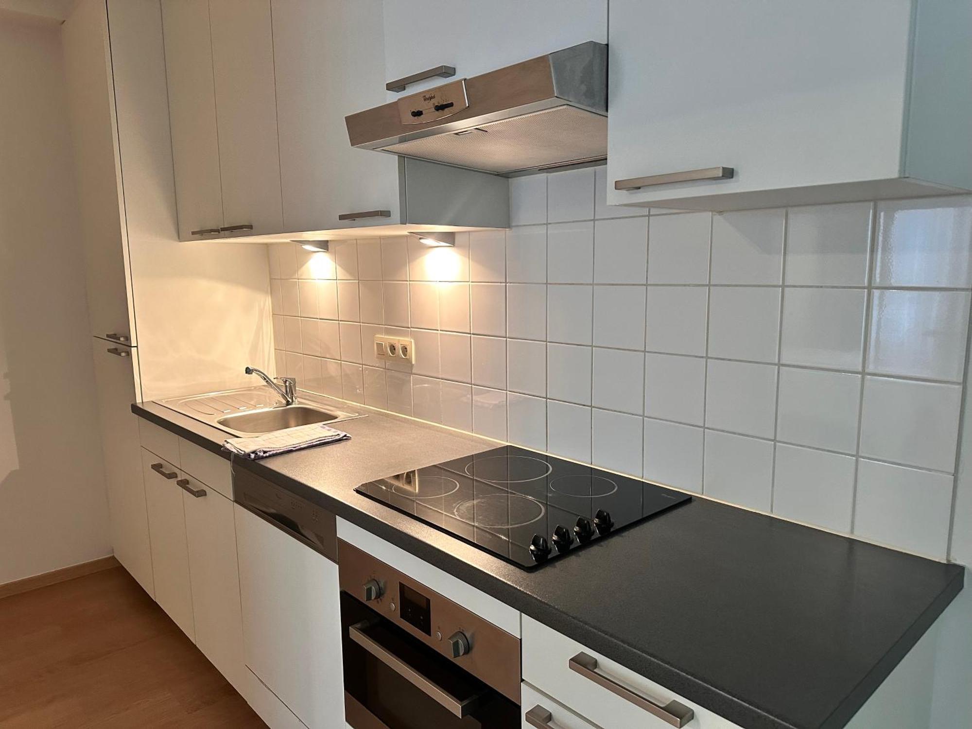 2 Bedroom In Center With Breathtaking View Apartment *