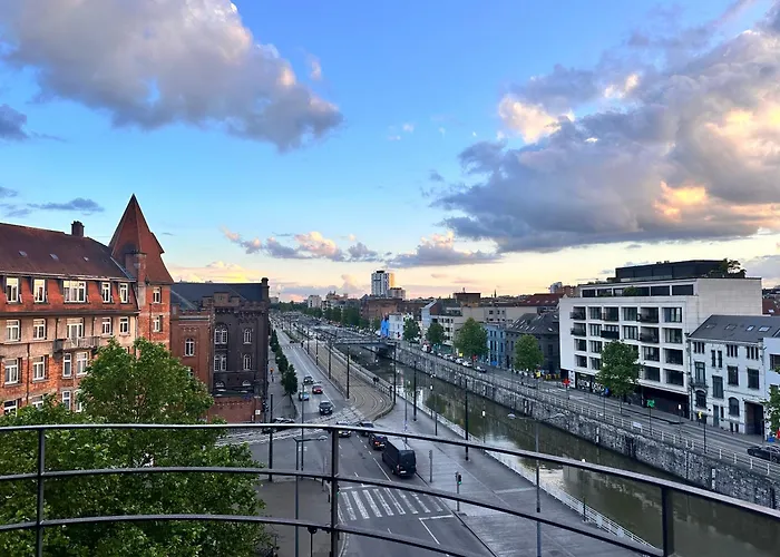 2 Bedroom Apartment In Center With Breathtaking View